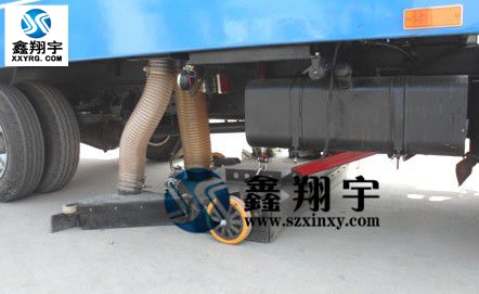 進口工業軟管彈（dàn）性好耐磨損性強（qiáng）用於掃地車